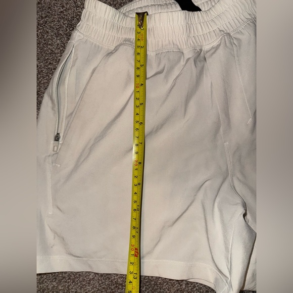 Lululemon shorts - Picture 2 of 4